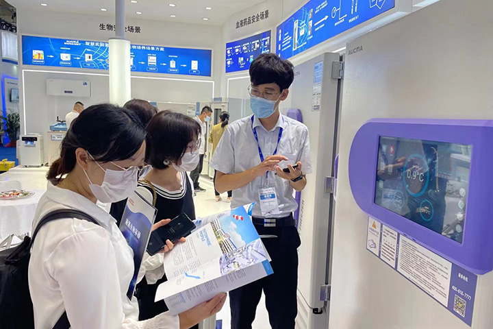 Le nostre attrezzature scientifiche e mediche sono ampiamente utilizzate a livello internazionale negli istituti di ricerca scientifica